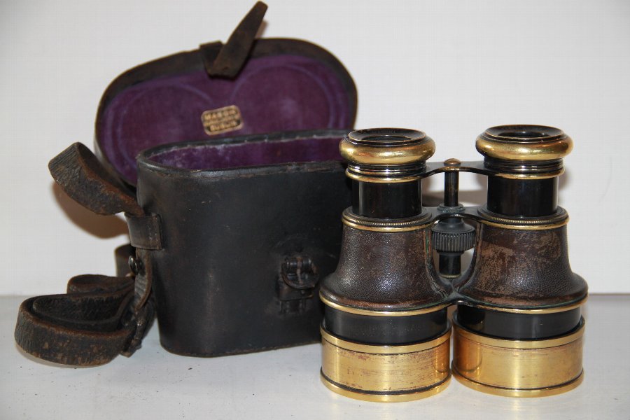 Antique Antique binoculars 