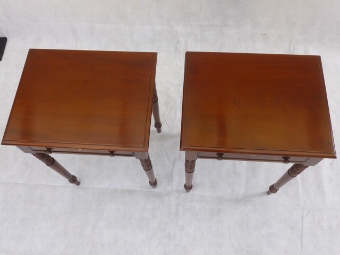 Antique Matching Pair Georgian Revival Solid Mahogany lamp Side Table / Bedside Table 