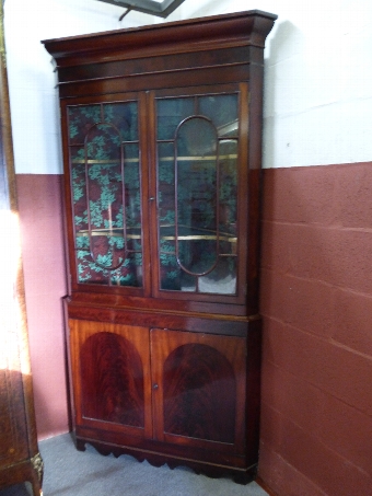 Victorian Mahogany Corner Cabinet