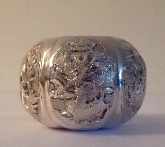 Antique Antique Chinese silver spherical box