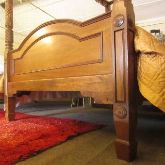 Antique Victorian Four Poster Bed - W4P2