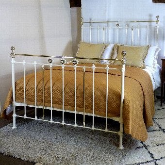 Cream Brass and Iron Bed – MK48