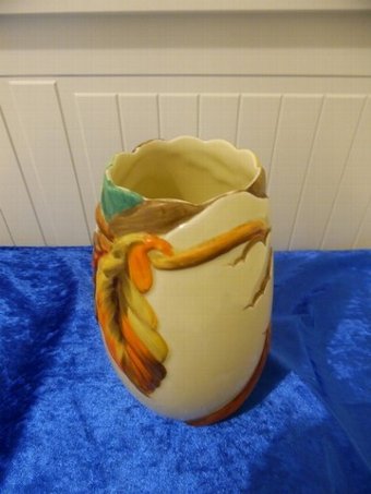 Antique Clarice Cliff - Chestnut Pattern Vase
