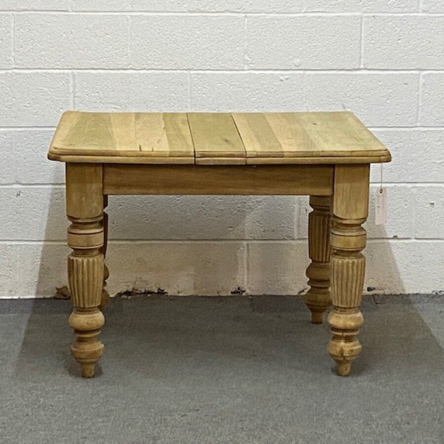 English Victorian Pine Farmhouse Kitchen Table with Extendable Top