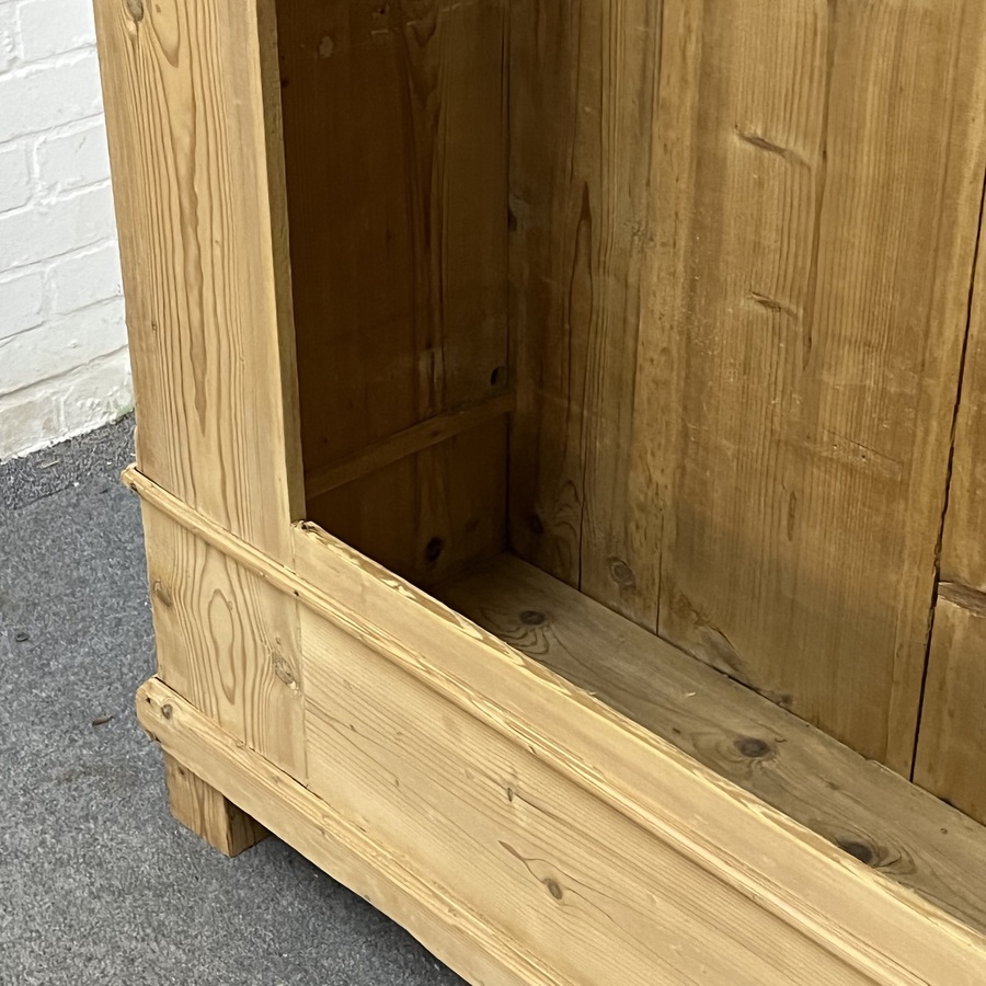Antique Large Very Old Single Door Pine Cupboard (T2205D)