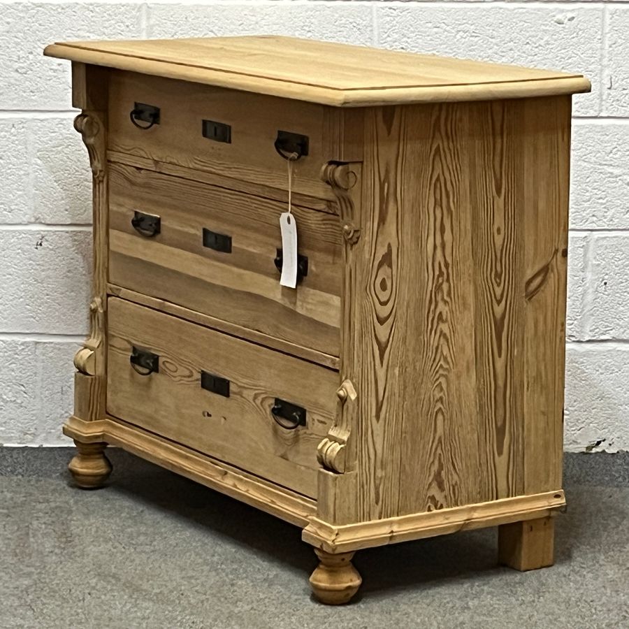 Antique Small Antique Pine Chest Of Drawers (B6606C)