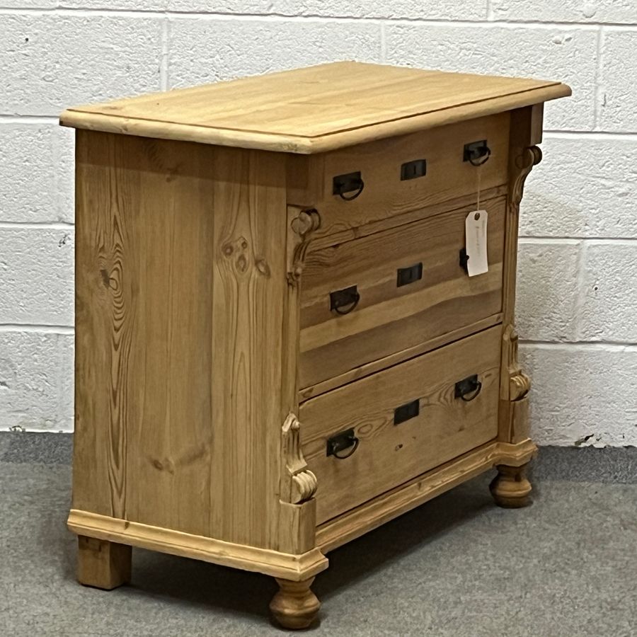 Antique Small Antique Pine Chest Of Drawers (B6606C)