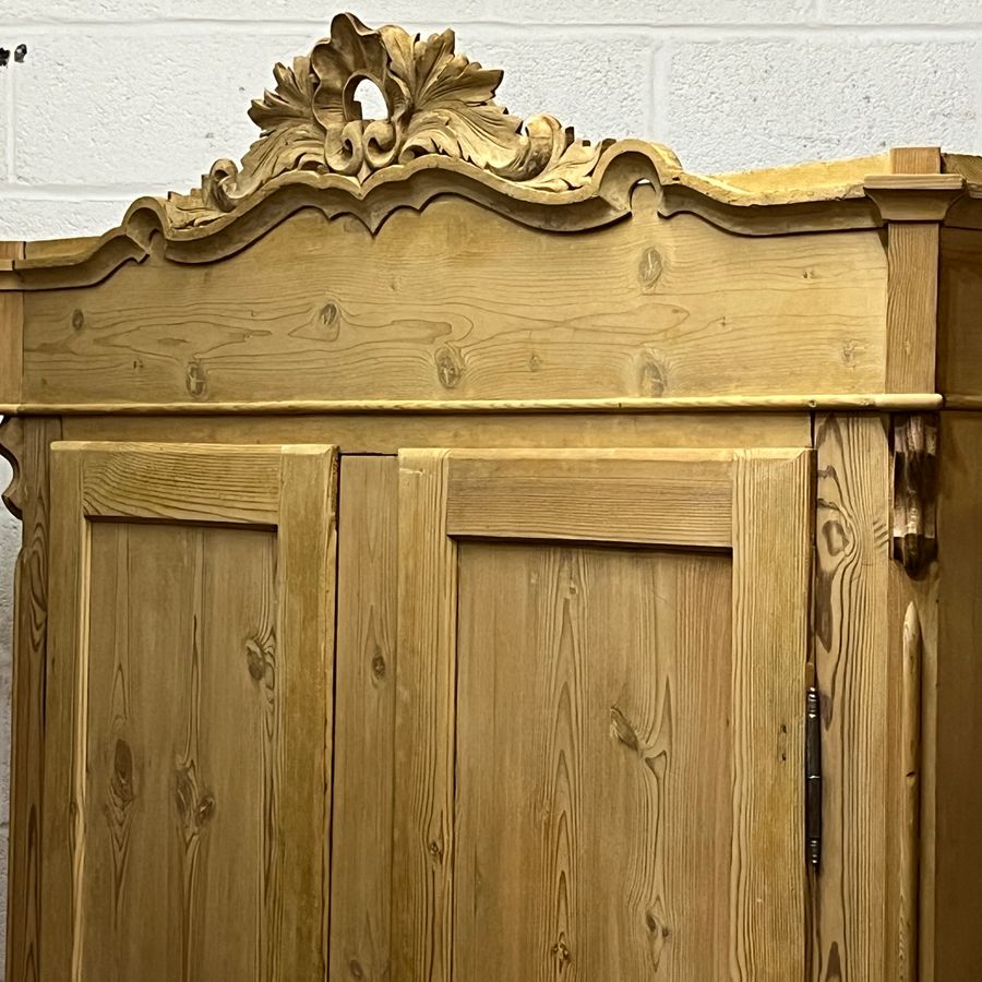 Antique Large Decorative Antique Pine Double Wardrobe (Dismantles) C6152E