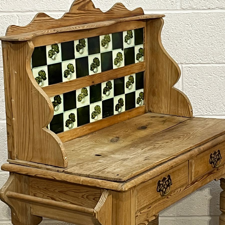 Antique Victorian Pine Tiled Washstand (C6809A)