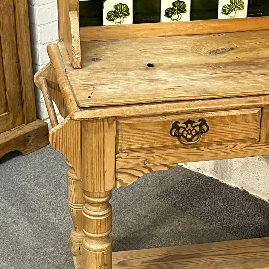 Antique Victorian Pine Tiled Washstand (C6809A)