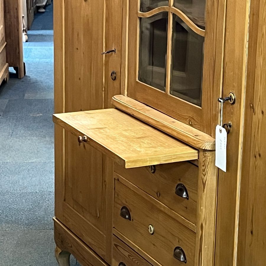 Antique Large Antique Pine Bedroom Wardrobe Unit (D4705F)