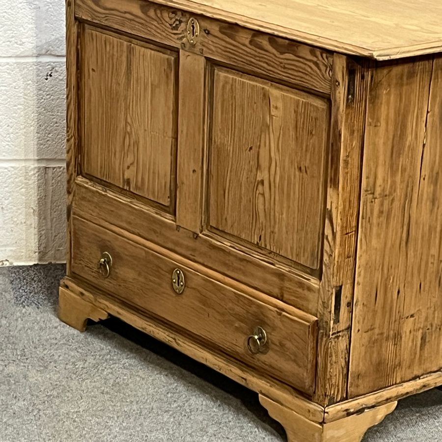 Antique Small Georgian Pine Mule Chest (D6152C)