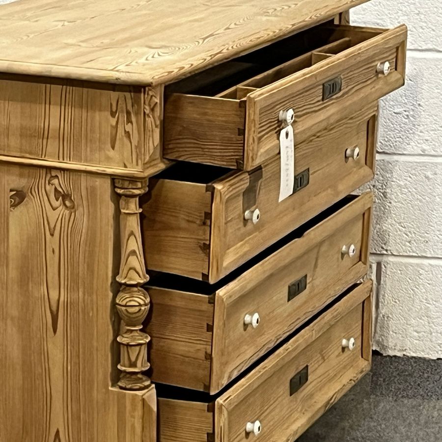 Antique Antique Pine Chest Of 4 Drawers (E2403C)