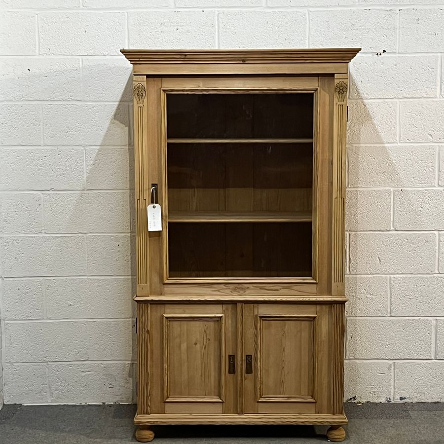 Large Antique Pine Display Cabinet (F1301E)