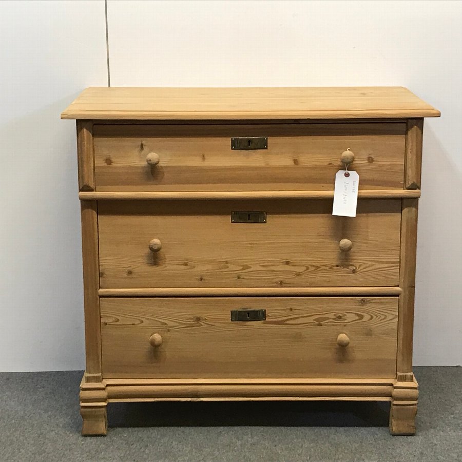 Antique 3 Drawer Old Pine Chest Of Drawers Antiques Co Uk