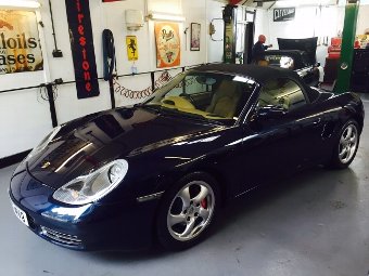 Antique 2000 Porsche 3.2 Boxster S (Ref: PJ9) Classic European