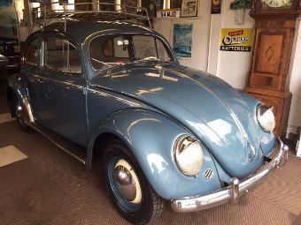 1954 VW Beetle (Oval window) (Ref: PJ48) Classic European