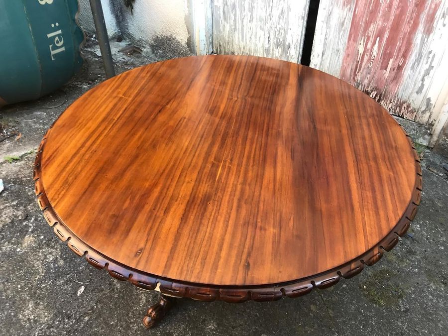 Antique Fantastic Quality Antique Rosewood Dining Table