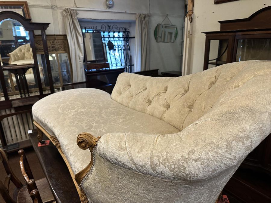 Antique Good Victorian Chaise Lounge