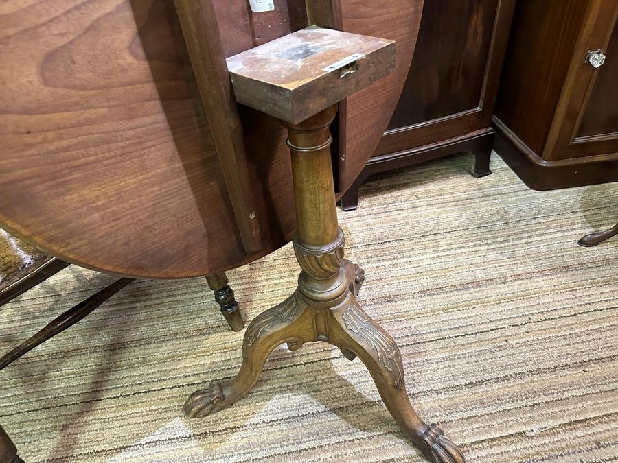 Antique Large Georgian Tripod Table