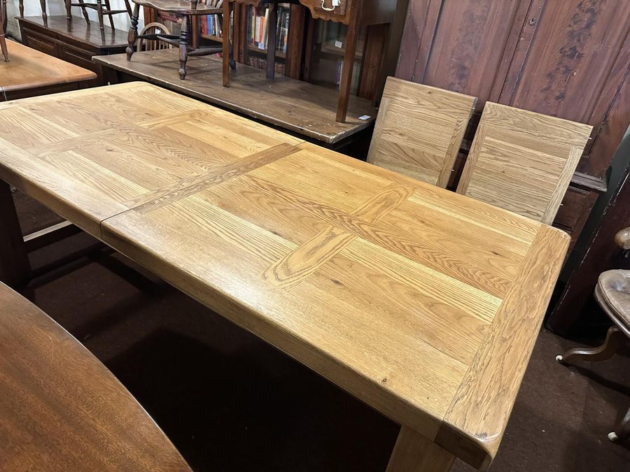 Antique Large Light Oak Extending Table