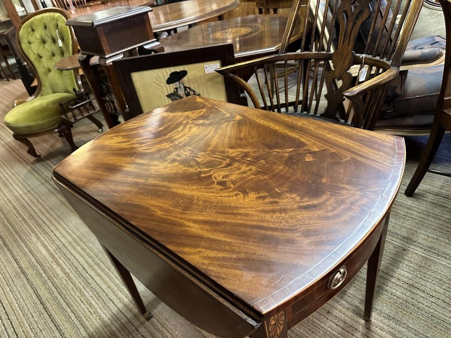 Antique Top Quality Georgian Drop Leaf Table