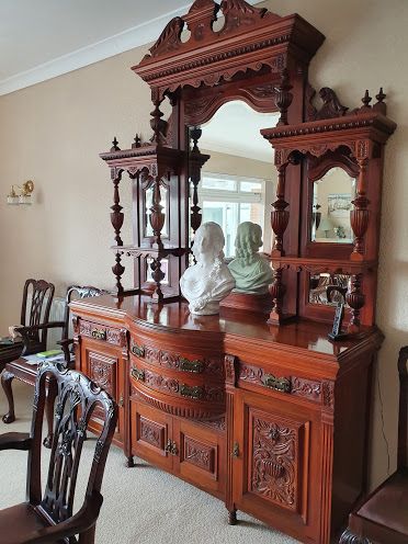 Antique Top Quality Red Walnut Sideboard c.1870