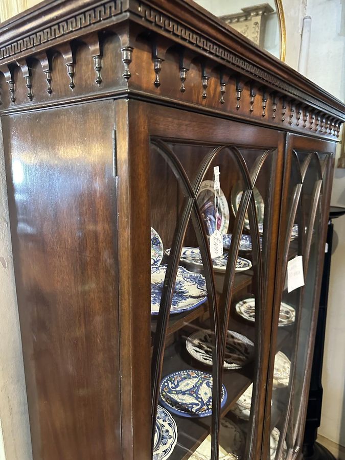 Antique Twin Door Bookcase in Mahogany