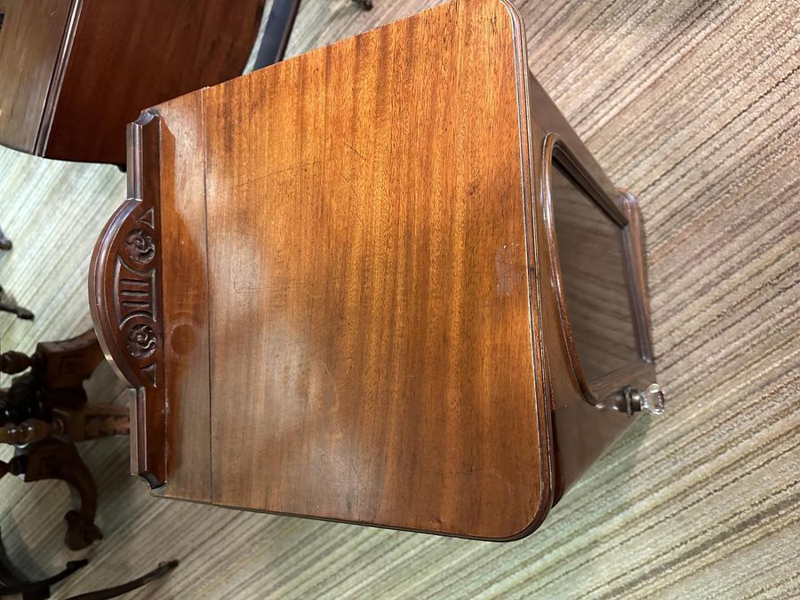 Antique Victorian Mahogany Bedside Cupboard / Cabinet