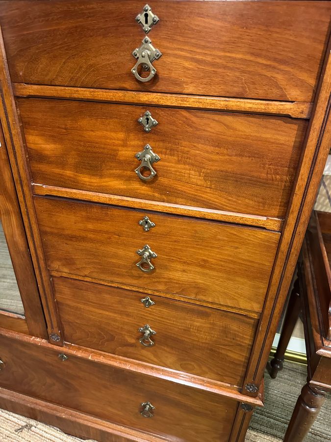 Antique Good quality Compactum wardrobe 