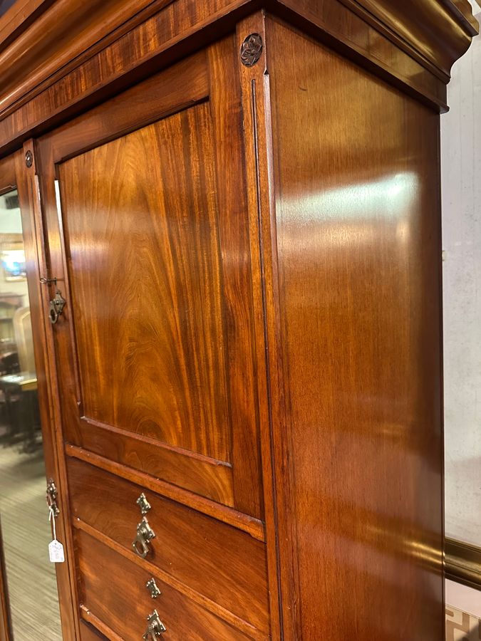 Antique Good quality Compactum wardrobe 