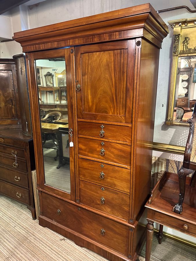 Antique Good quality Compactum wardrobe 