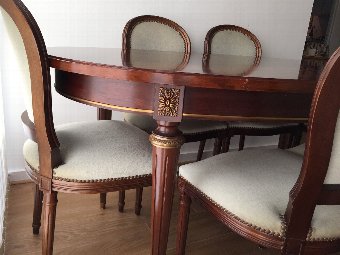 Antique Antique Italian Dining set with 6 chairs.