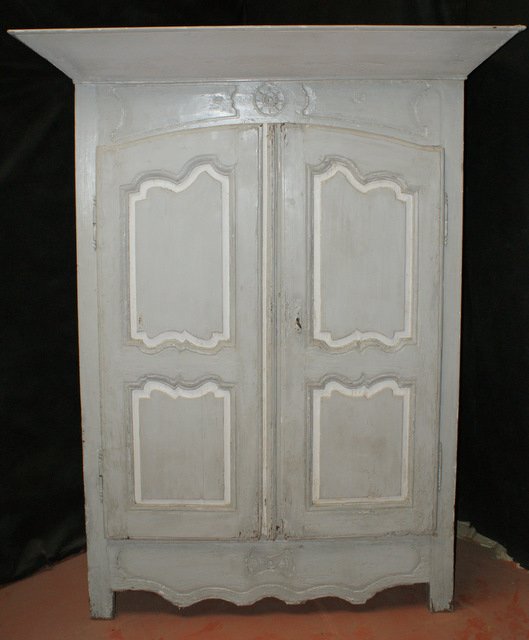 Antique Painted French Armorie