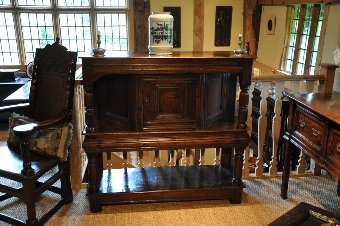 Antique A FINE 17TH CENTURY OAK LIVERY CUPBOARD OF SMALL PROPORTIONS