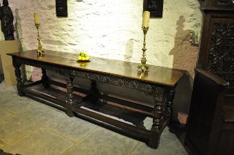 A WONDERFUL CHARLES I WEST COUNTRY OAK REFECTORY TABLE. CIRCA 1630