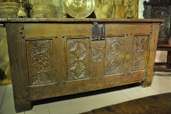 Antique A LARGE 16TH CENTURY NORMAN OAK CARVED CHEST 
