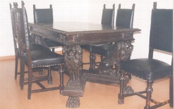 Antique Dining table with 6 chairs with extensions