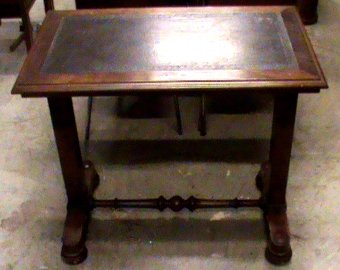 Antique Georgian mahogany lectern / table 