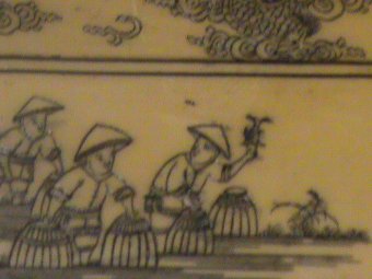 Antique Chinese scrimshaw bone picture frame