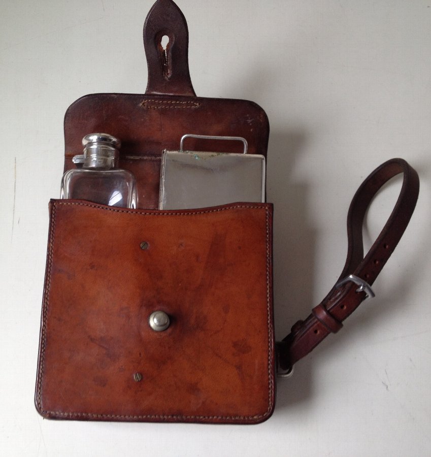 Superb vintage leather cased hunting canteen set