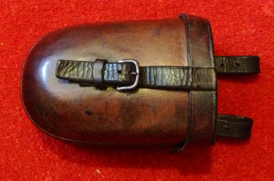 Superb vintage leather cased  huntsman's 