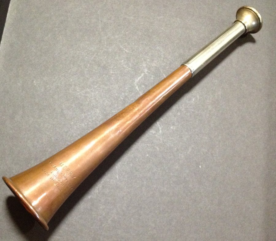 Vintage 9 inch Merry & Co of St James Street Cotswold Hunting Horn