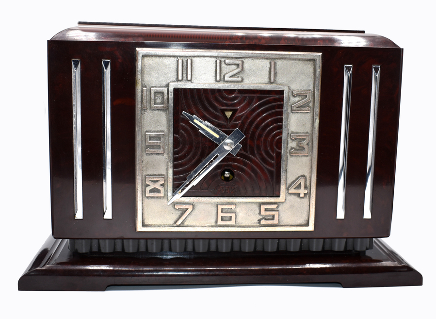1930's Art Deco French Bakelite Mantle Clock by Jaz