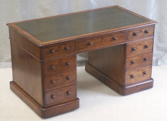 Early Victorian Oak Pedestal Desk