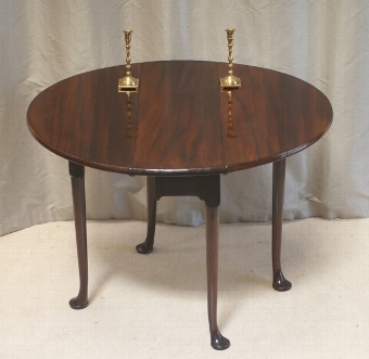 Antique Georgian Padfoot Gateleg Table