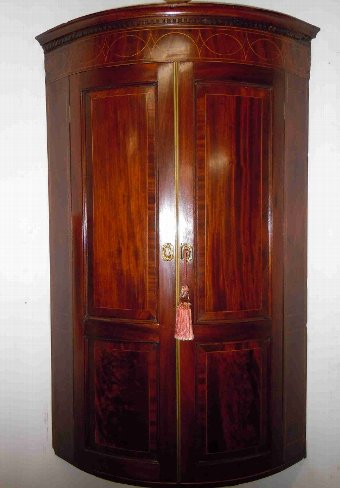 Antique regnecy mahogany Corner cabinet Corner cupboard
