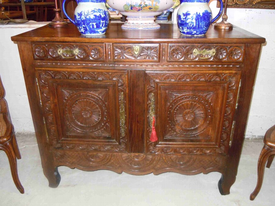 Antique French period oak country richly carved Buffet/ Sideboard from Brittany/ Buffet base.