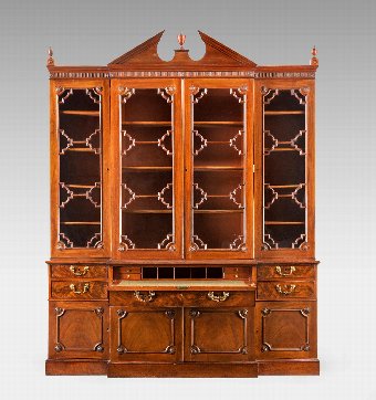 Antique Chippendale Period Mahogany Breakfront Library Bookcase