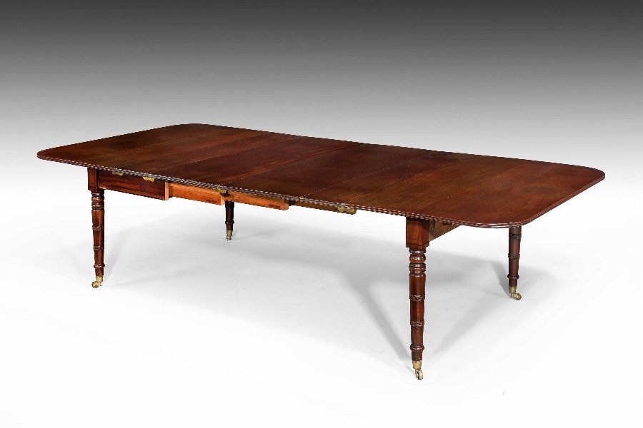Antique 19th Century Extending Dining Table